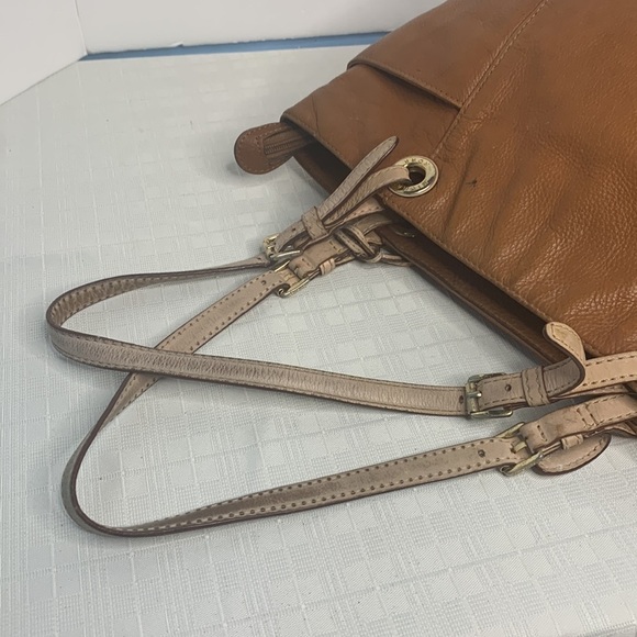 Michael Michael Kors Jet Set Tote in luggage/Buff - Picture 6 of 10